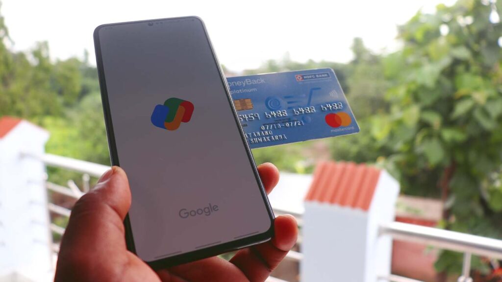 Google Pay क्या है? Google Pay पर क्रेडिट कार्ड के लिए आवेदन कैसे करें? GPay के Credit Card Section के बारे में जानें।